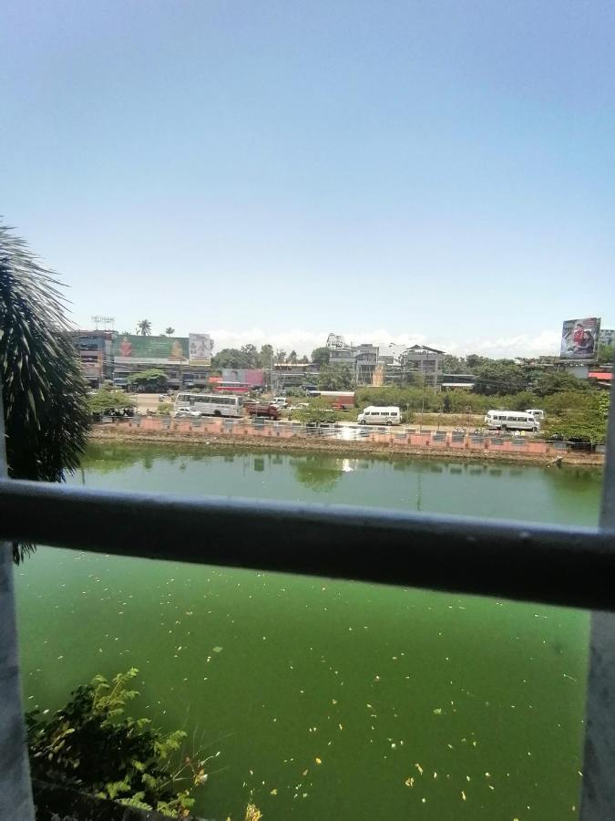 Queens Residency Thrissur Экстерьер фото