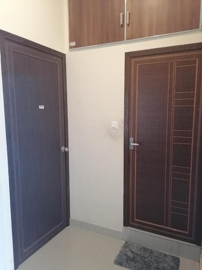 Queens Residency Thrissur Экстерьер фото